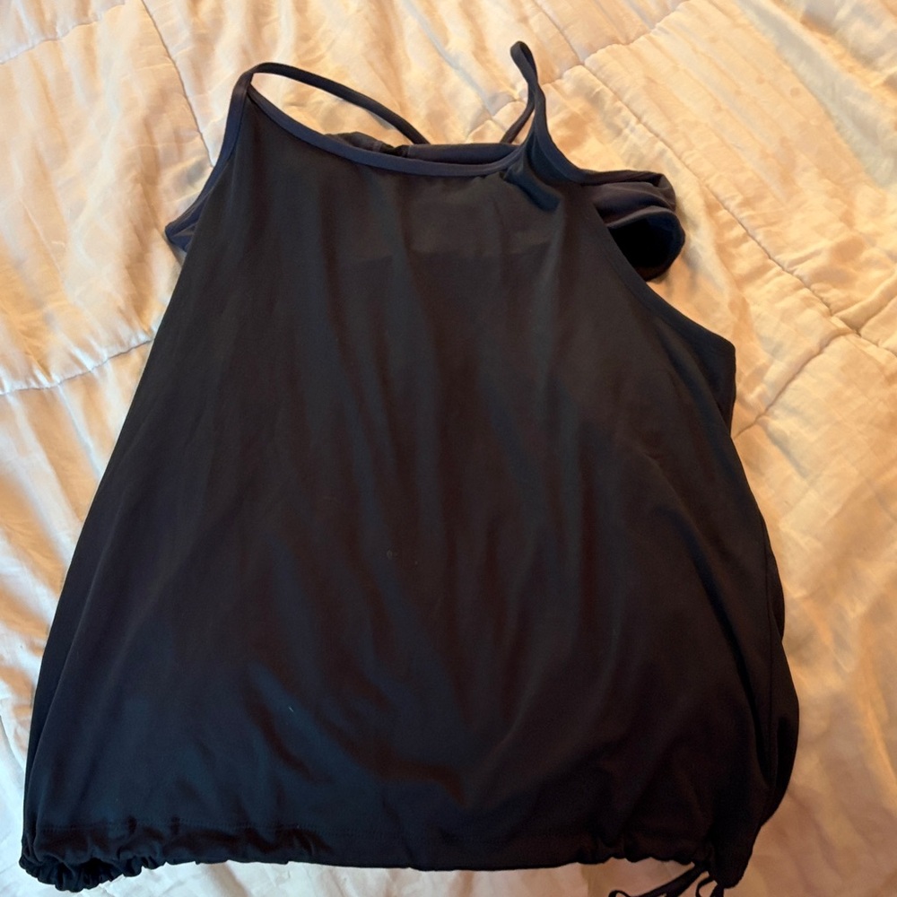 Fabletics Black Women's Top no size fits like a‎ large